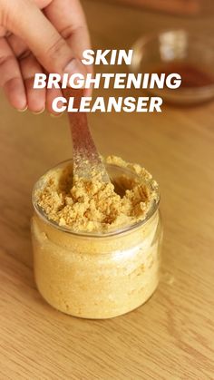 Brightening Cleanser, Skin Face Mask, Clear Healthy Skin, Natural Skin Care Remedies, Diy Skin Care Recipes, Brightening Skin, Baking Soda Shampoo