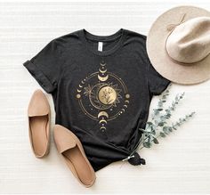 Mystic Moon And Sun Shirt, Mystical Moon Phase Shirt, Moon Phase T-shirt Moon Phases Shirt, Celestial Shirt, Space Tee, Sun Graphic, Mystical Moon, Mystic Moon, Boho Sun, Vintage Moon, Moon And Sun