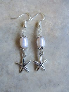 Fresh water Pearl Earring's With Starfish Dangle. Starfish Jewelry, Natural Pearl Earrings, Beachy Jewelry, Starfish Earrings, Turtle Earrings, Chunky Bracelets, Fresh Water Pearl, Wedding Jewelry Earrings, Bead Charm Bracelet