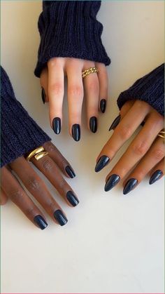 Dark Natural Nails, Temporary Extensions Nails, Dark Nails On Dark Skin, Nail Colors For Cool Skin Tone, Design Acrylic Nails Art Ideas, Fall Chrome Nail Colors 2024, Midnight Sky Nails, Gel Fall Nail Designs, Lawyer Nails