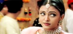 New trendy GIF/ Giphy. eye roll aishwarya rai aishwarya rai bachchan. Let like/ repin/ follow @cutephonecases Anushka Sharma Images, Bollywood Couples, Eye Roll, Indian Dresses, Celebrity Weddings, Bollywood Actress