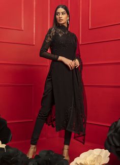 Mahima Mahajan-Nysa Black Embroidered Kurta Set-INDIASPOPUP.COM Mahima Mahajan, Lehenga Style Saree, Indian Bridesmaid Dresses, Embroidered Dupatta, Embellished Blouse, Net Dupatta, Kurta Set, Bridal Lehenga, Wedding Wear