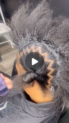 Braiding hair provided✨, Michigan📍 on Instagram: "A little tutorial on how I get my zig zag parts for the ladies 🫶🏽.  #idontowntherightstothismusic" 6 Stitch Braids Zig Zag Parts, How To Do Zig Zag Braids, Zig Zag Feed In Braids Cornrows, Zig Zag Part Cornrows Braids, Cornrow Zig Zag Hairstyles, 4 Zig Zag Braids, Mens Braided Styles, Parting For Cornrows, Man Bun With Braids