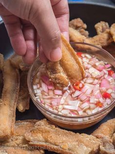 Sukang Sawsawan: Spiced Vinegar Dipping Sauce - Riverten Kitchen Sawsawan Recipe, Vinegar Dipping Sauce, Crispy Pata, Sweet Chili Dipping Sauce, Lechon Kawali, Easy Filipino Recipes, Philippines Food, Dipping Sauces Recipes, Asian Sauce