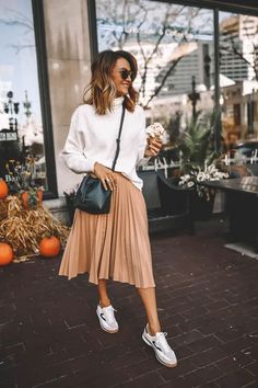 40 Cute Fall Sneakers Outfits You'll Love: Trending Now Capsule Wardrobe Dresses, Sweater Over Dress, Skirts With Sneakers, White Sneakers Outfit, Pleated Skirt Outfit, Fall Fashion Coats, Midi Skirt Outfit, Look Formal, Skirt And Sneakers