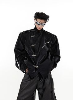 WN2028
■size(cm)





Length


Shoulder width


Chest


Sleeve length




M


112


56


126


66




L


114


57


130


67




XL


116


58


134


68




 
■model
179cm 　58kg　 XL
■material
polyurethane 100% Cyberpunk Men, Techno Outfit, Steve Buscemi, Concept Clothing, Cyberpunk Fashion, Future Outfit, Damian Wayne, Die Young, Futuristic Fashion