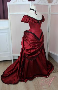 Victorian Era Dresses, Vampire Dress, Old Fashion Dresses, Fantasy Gowns, Fairytale Dress, Fantasy Dress, Historical Dresses, Fancy Outfits, Mode Vintage