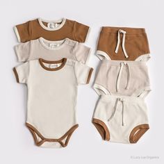 Organic baby onesie, organic baby bloomers, organic bodysuits. Twin tone bodysuits. Boho Baby Boy, Twin Baby Clothes, Neutral Baby Clothes, Retro Baby, Fashionable Baby Clothes, Organic Baby Clothes, Stylish Baby, Gender Neutral Baby Clothes, Baby Outfits Newborn