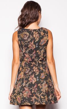 60% Polyester, 40% Cotton Sleeveless Floral Print Mini Dress For Fall, Casual Dress With Back Zipper For Date Night, Casual Dresses With Back Zipper For Date Night, Casual Dresses For Date Night With Back Zipper, Casual Black Dress With Back Zipper, Casual V-neck Dress With Back Zipper, Casual V-neck Mini Dress With Back Zipper, Royal Dresses, Black Xs