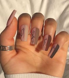 50+ Insane Cute Fall Nail Designs You'll Want To Copy - Lifestyle With Amal Pink Gel, Minimal Nails, Coffin Nails Designs, Funky Nails, Chic Nails