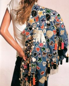 Concept Talk on Instagram: “Jacket by Judyth van Amringe. 1986. via @neontalk” Michaela Bercu, Fashion 1980s, Vogue Editorial, Fashion 80s, Statement Jacket, Steven Meisel, 1980s Fashion, Vintage Vogue, 80s Fashion