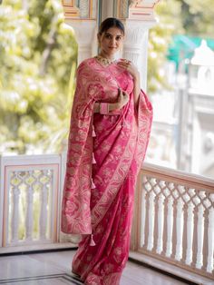 Stylish jacquard saree with pure zari work, designer pink saree blouse for function, traditional Indian wedding saree,festive saree for gift Saree Details:  Saree Color: Brink Pink  Saree Length: 5.5 Meter Saree Fabric: Banarasi soft lichi silk Saree Work : Pure Golden zari weaving beautiful Jacquard work Blouse Details : Blouse Color: Matching. Blouse Length: 0.8meter Blouse Fabric : Banarasi soft lichi silk Blouse Work : Heavy Brocade blouse. Blouse wear by model is just for modeling purpose o Pink Saree Blouse, Indian Wedding Saree, Festive Saree, Saree Work, Jacquard Saree, Brocade Blouses, Wedding Saree Indian, Traditional Indian Wedding, Wedding Saree