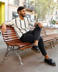 Dr Martens Loafers Outfit, Dr Martens Shoes Outfit, Loafer Outfit Men, Dr Martens Homme, Adrian Tassel Loafer, Adrian Loafers