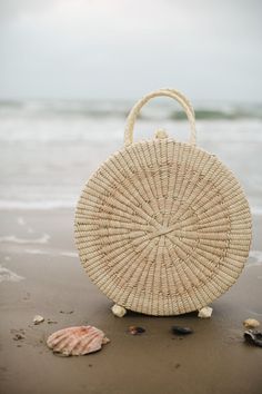 Carry-On Hat Tote Natural Beach Bag With Round Handle For Travel, Beach Bag With Hat, Beige Beach Bag With Round Handle For Travel, Adjustable Straw Bag For Travel, Spring Travel Beach Bag With Round Handle, White Travel Sun Hat, One Size Fits Most, Lightweight Vacation Hat, One Size Fits Most, Eco-friendly Travel Beach Bag With Round Handle, Eco-friendly Beach Bag With Round Handle For Travel