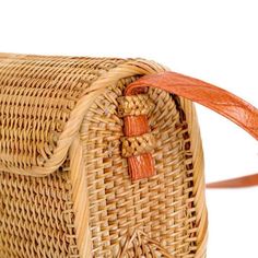 Model Number:Rattan Woven BagGender:WomenShape:FlapStyle:BohemianHardness:SoftOccasion:VersatileDecoration:BowMain Material:StrawLining Material:PolyesterPattern Type:SolidClosure Type:HaspHandbags Type:Messenger BagsNumber of Handles/Straps:SingleItem Type:HandbagsSize: :20 X 12 X 8 cm / 7.87 X 4.72 X 3.15" Brown Woven Shoulder Bag For Picnic, Bohemian Straw Bag For Picnic, Bohemian Brown Bag For Picnic, Bohemian Rectangular Shoulder Bag For Picnic, Bohemian Rattan Straw Bag With Adjustable Strap, Bohemian Rattan Shoulder Bag For Spring, Spring Bohemian Rattan Shoulder Bag, Bohemian Shoulder Bag With Bamboo Handle, Beige Bohemian Rattan Shoulder Bag