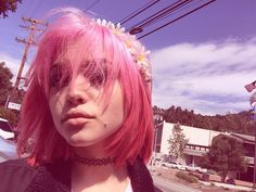 Rena Lovelis, 2018 Aesthetic, Pick Flowers, Hey Violet, Pastel Grunge, Neon Aesthetic, Unicorn Hair, Beauty School, Dye My Hair