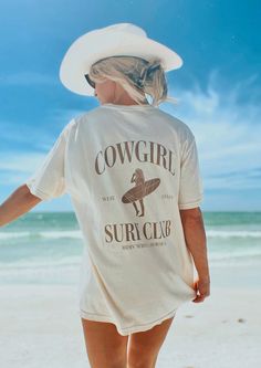 Mountain Vacation Outfits Summer, Texas Graphic Tee, Trendy Tshirt Designs 2024, Sporty Beach T-shirt With Graphic Print, Sporty Graphic Print T-shirt For Beach Season, Cricut Graphic Tees, Coastal Cowgirl Style, Salty Cowgirl, Surf Cowgirl