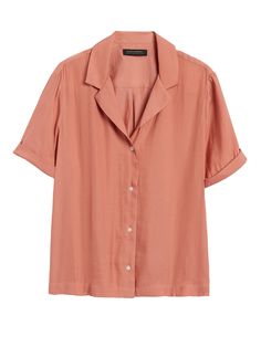 Camp-Collar Blouse | Banana Republic Easy Does It, Fancy Tops, High Rise Style, Elegante Casual, Androgynous Fashion, Tailored Shirts, Work Wardrobe, Collar Blouse, Collar Shirt