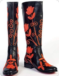 Traditional Fitted Leather Boots, Traditional Black Leather Boots, Traditional Black Boots For Fall, Traditional Black Fall Boots, Black Bohemian Leather Boots, Black Leather Bohemian Boots, Riding Boots Fashion, Leather Embroidery, Boots Patterns