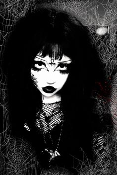 Alternative Style Aesthetic, Trad Goth Pfp, Goth Girl Art, Goth Black And White, Witch Pfp, Goth Characters, Goth People, Goth Icon, Trad Goth Outfits