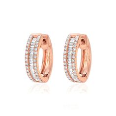 Show off your chic side when you sport these stunning heirloom baguette diamond huggie earrings from Liven. Whether you’re looking for the perfect piece of everyday luxury for the office, evening occasions –– or anything in between –– these must-have 14k gold heirloom earrings are as versatile as they are va-voom. Looking for some guidance? Click here to read our comprehensive guide to find the right huggies for you. Baguette Earring, Diamond Huggie Earrings, Diamond Baguette, Diamond Huggies, Halo Earrings Studs, Snake Earrings, Bridal Jewellery Indian, Gold Earrings Designs, Bangle Designs