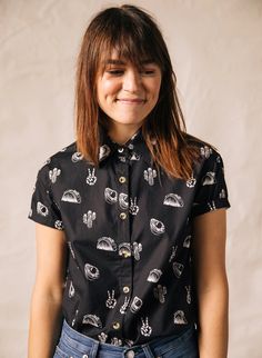 Stay sophisticated while not-so-subtly letting everyone know you attend Taco Tuesdays at your local taqueria religiously. The 'No Problemo' is a fun men's or women's casual button down taco shirt with a unique all-over print food design consisting of taco, avocado, cactus, and skeleton hand peace sign icons. The men's edgy cut and sew button up food shirt is made of poplin cotton fabric and has a pocket at the left breast. The women's lightweight, comfy cut and sew blouse is made of a soft, vint Hipster Food, Avocado Shirt, Cactus Shirt, Food Shirt, Taco Shirt, Taco Tuesday, Fleece Sweater, Sweater And Shorts, Poplin Fabric