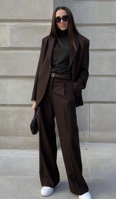 Dark Brown Suit Women, Brown Suit Casual, Suit Winter Outfit, Brown Suit Women's, Brown Monochromatic Outfit, Brown Blazer Outfit, Winter Outfit Casual, Street Style 2022