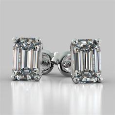 3.90 Ct Gorgeous Round Cut Diamonds Lady Studs Earring Stud Earrings Dimond Earrings, Emerald Cut Stud Earrings, Beautiful Diamond Earrings, Diamonds Earrings, Jewelry Classic, Bracelet Tennis, White Gold Earrings Studs, White Gold Studs, Emerald Cut Moissanite