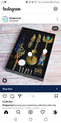 an instagram page showing the contents of a jewelry set in a box on a wooden table