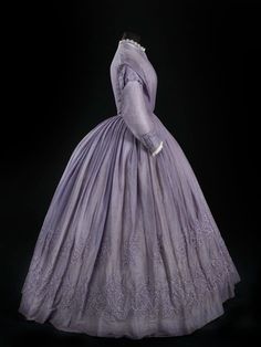 Museum Dress, 1800s Dresses, 1860s Dresses, Scotland Glasgow, Glasgow Museum, 1860 Fashion, Period Dress, Dress History