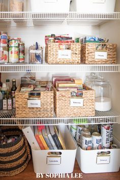 #BEAUTY, #RELATIONSHIPS #Fashion #Animals #Outfits #Winter Outfits #Animals Cheap First Apartment Ideas, Small Pantry Organization Ideas, Apartment Laundry Room, Storage Organization Ideas, First Apartment Tips, Moving Hacks, Apartment Tips, Bathroom Drawer Organization, Small Pantry Organization