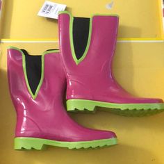 Pink And Green Ranger Puddleton Rubber Rain Boots. 12” Tall With 1” Heel And Side Stretch Panel At Calf For Comfort. Rain/Muck Boots That Are A Lot Looser Around The Calf Than Hunters. Casual Pink Boots For Rainy Weather, Pink Weatherproof Round Toe Rain Boots, Waterproof Pink Boots For Rainy Season, Pink Waterproof Boots For Rainy Season, Pink Casual Weatherproof Rain Boots, Casual Pink Weatherproof Rain Boots, Pink Rain Boots For Outdoor, Pink Casual Rain Boots For Rainy Season, Casual Pink Rain Boots For Rainy Season