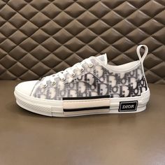 ��PRODUCT DETAILS��Includes Shipping bags, dustbag sleeper, care manual, booklet, tag. Top Sneakers Women, Women Men Shoes, Low Top Sneakers, Vuitton Bag, Men Shoes Size, Low Top, Christian Dior, Women's Shoes, Rolex