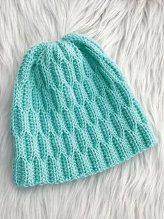 Waves of Hope Hat Crochet Pattern Wave Stitch, Beanie Pattern Free, Hat Crochet Pattern, Cozy Crochet, Crochet Hats Free Pattern, Crochet Mittens, Classic Hats, Mittens Pattern, Beanie Pattern