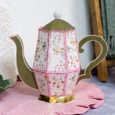 3D Teapot - Kitchen Cut Files - Designs By Miss Mandee Mini Easter Basket, Pink Teapot, Christmas Treats Boxes, Lantern Designs, File Template, Free Cricut, Halloween Displays