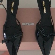 Calzature Donna Black Patent Leather Heels With Front Bow Color Is Nero Size Is 38.5 New Only Tried On For Size Miu Miu Shoes, Patent Leather Heels, Shoes Color, Black Patent Leather, Leather Heels, Miu Miu, Shoes Women Heels, Patent Leather, Shoes Heels