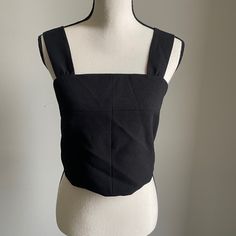 Nwt Black Crop Top From Rachel Roy Flattering Side Zip For Easy Wear Materials Found In Photo Message With Any Questions Will Entertain Any Reasonable Offer Tags: Summer, Vacation, Date Night, Casual, Night Life, Club Black Sleeveless Crop Top For Work, Black Crop Top For Work, Chic Black Crop Top For Work, Black Fitted Crop Top For Work, Fitted Black Crop Top For Workwear, Sleeveless Lace Blouse, Ruffle Shoulder Top, Blue Denim Top, Knitted Crop Tank Top