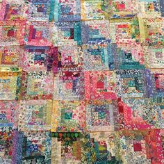 an old quilt is being displayed on the twitter page