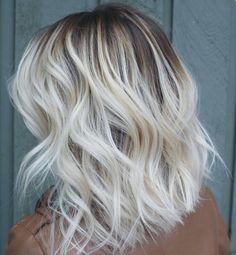 Balayage Process, Bronze Blonde, Color Consultation, Winter Colours, Blonde Short, Balayage Hair Blonde, Platinum Blonde Hair, Short Blonde Hair