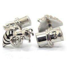 Bees + Honey = Money  Babette Wasserman - Designer Cufflinks from The Cockney Rhyming Slang range from £45.00 http://mylahrose.com/gentlemen/cuff-links Rose Gifts, Designer Cufflinks, English Gentleman, Rose Boutique, Rose Gift, Gift Ideas For Men, Cuff Links, Fashion Boutique