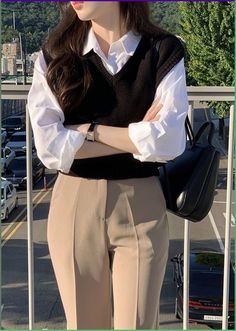 Sweater Vest Formal Outfit, T Shirt With Jeans Outfits, Korean Classy Outfits, Korean Work Outfit, Aesthetic Lawyer, Simple Casual Outfits, Lawyer Fashion, Casual Work Outfits Women, Casual College Outfits