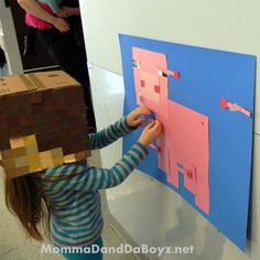 Minecraft Birthday Party Ideas" Pig Party Game from Momma D and Da Boyz...Pin the tail on the pig. Minecraft Poster, Minecraft Meme, Playing Minecraft, Ideas For Food