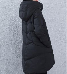 This down coat make with 90% duck down ,very warm in the winter .also have plus size to 10 XL. This is a winter down jacket fill with down.we design it with a very thick and warm style.this hooded down jacket could keep you very warm in the cold winter.the side pockets is very useful.a unique design women winter coat. Material: 90% duck down ,polyester Style: Casual Package Contents: 1 x down coat Size: S:Length:100cm chest:104cm shoulder:40cm sleeve:58cm M:Length:100cm chest:108cm shoulder:41cm