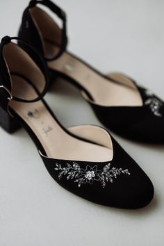 Black Trachten Bridal Sandals With Low Block Heel and Handmade Embroidery, Wedding Shoes With V-cut Vamp,almond Toe and Ankle Strap - Etsy Ukraine Black Leather Wedding Shoes, Black Closed Toe Heels For Wedding, Embroidered High Heel Wedding Shoes For Evening, Elegant Embroidered Wedding Shoes For Evening, Black Almond Toe Shoes For Evening Wedding, Black Embroidered Evening Heels, Formal Black Embroidered Heels, Black Closed Toe Wedding Shoes With Heel Strap, Low Heel Embellished Wedding Shoes