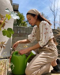 Farmer Fashion, Own A House, Farmer Outfit, Farm Fashion, Rain Barrels, Farmer Girl, Female Farmer, Tie Neck Top