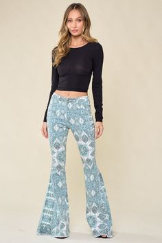 Zipper down with button lock. Pockets in front and back. cotton/spandec Yoga Democracy, Vibe Tribe, Design Jeans, Printed Flare Pants, Medallion Print, Boho Jeans, Gorgeous Outfits, Hippie Vibes, Bottom Jeans