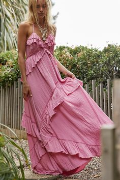 Santa Luz Maxi | Free People Senior Picture Maxi Dress, Retreat Photoshoot, Lace Maxi Dresses, Miami Photoshoot, Long Spring Dresses, Senior Outfits, Boho Long Dress, Maxi Dress Beach