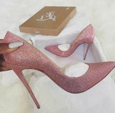 Hak Tinggi, Fabulous Shoes, Pretty Shoes, Dream Shoes, Shoe Obsession, Barbie Girl, Shoe Lover