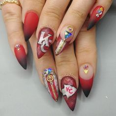 Chiefs Nail Designs, 49ers Nails, Super Bowl Nails, Lion Tattoo Design, Different Nail Designs