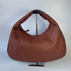 Bottega Veneta Intrecciato Hobo Bag Medium Burgundy Lambskin Leather New Design Bottega Veneta Veneta Leather Burgundy Bottega Veneta Bags, Bottega Veneta Intrecciato, Medium Bags, Design Color, Lambskin Leather, Hobo Bag, New Design, Bottega Veneta, Bag Lady